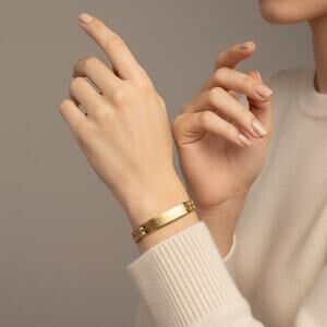 Vintage Speidel USA ID Women Jeanne Bracelet Gold Tone Chunky Link Engravable 7”